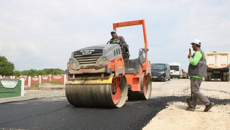 Sakarya Büyükşehir asfalt çalışmalarını sürdürüyor