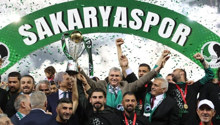 Sakaryaspor 11 yıl sonra 1. Lig’de