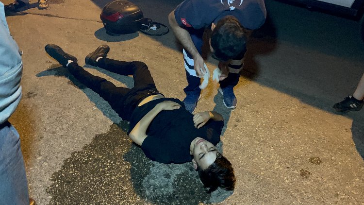 Adıyaman’da motosiklet sürücüsü kaza yaptı: 2 yaralı 1