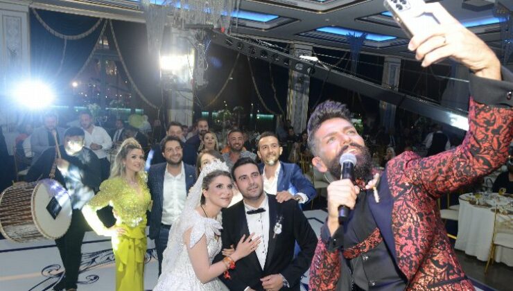 Bursa’da Mehmet Çevik’li görkemli düğün