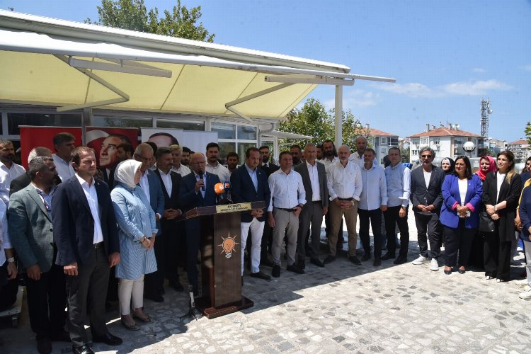 Bursa'da AK Partili kadrolar Mudanya'yı karış karış dolaştı 8