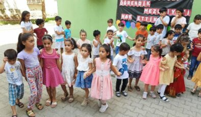 Diyarbakır’da miniklerden ‘oyun havalı’ mezuniyet