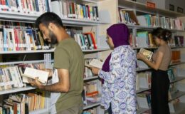 Merkez Kütüphanesi öğrencilerin yaz döneminde de uğrak yeri