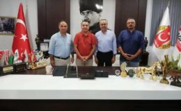 Rafet Zeybek’ten Antalyalı gazetecilere ziyaret