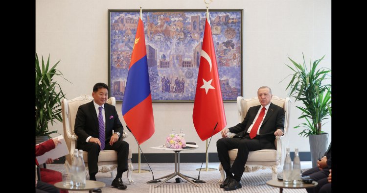 Cumhurbaşkanı Erdoğan Semerkant'ta ikili temasları sürdürüyor 2