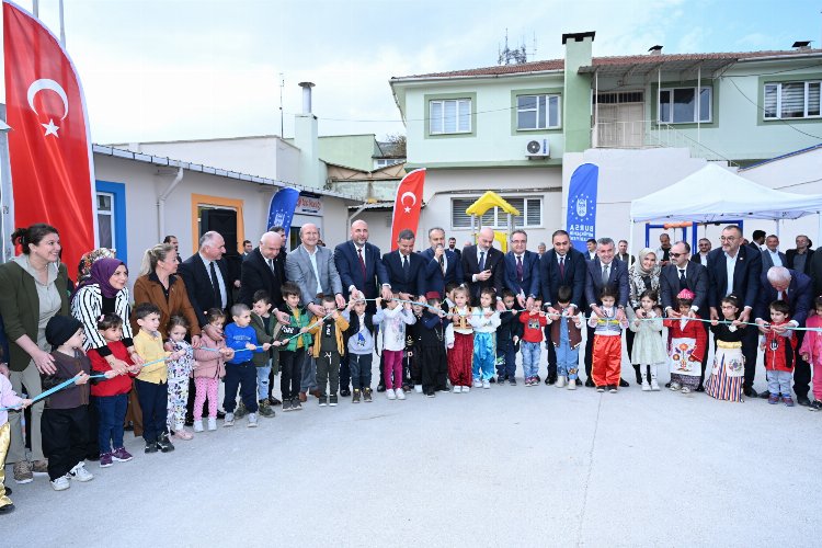 Bursa Orhangazi'de 'Ana Kucağı' yeni yerinde 1 Bursa Orhangazi'de 'Ana Kucağı' yeni yerinde 1