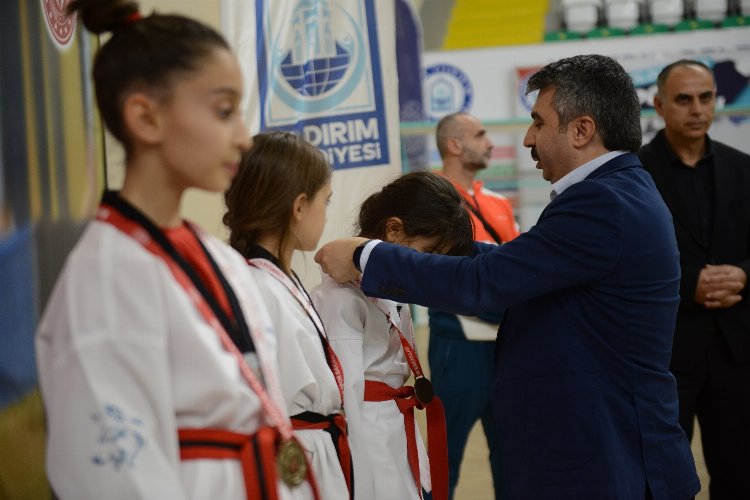 Bursa Yıldırım'da sporcuları Atatürk Kupası teşviği 1