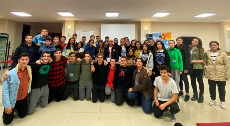 Bursa'da 'bilinçli gençler' İznik'te buluştu 7