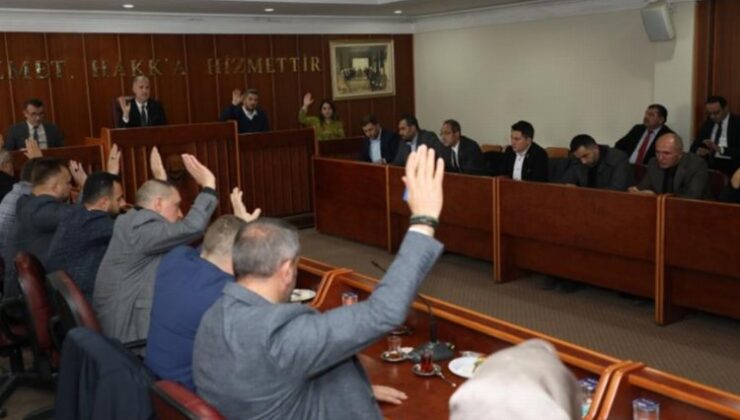 Bursa İnegöl’de yılın son meclis toplantısı yapıldı