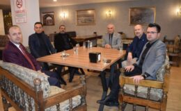 Bursa Osmangazi’de altılı masanın ilçe başkanları buluştu