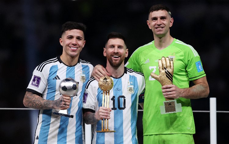 Dünya futbolunun en büyüğü belli oldu... Dünya Kupası Arjantin'in 2