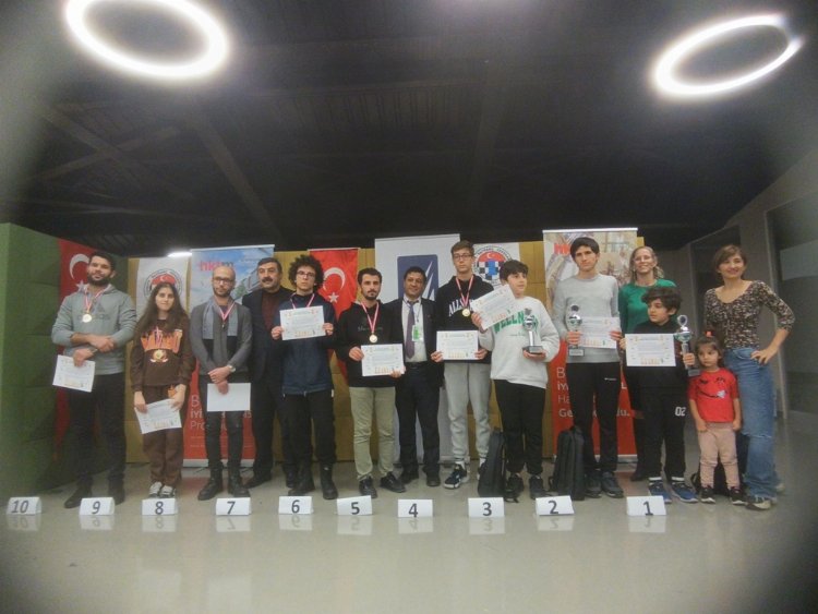 Kocaeli'nin yeşil satranççıları 'Filli Su Saati' büyüsünde yarıştı 2