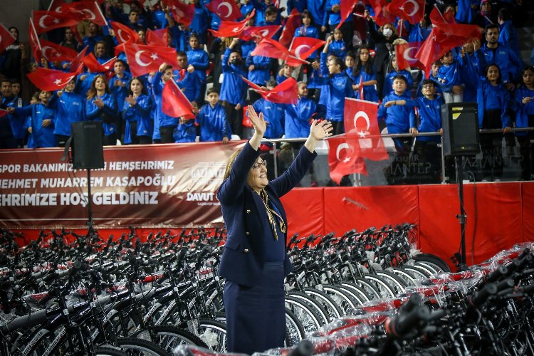 Gaziantep'te bin 500 lisanslı sporcu bisikletlerine kavuştu 1