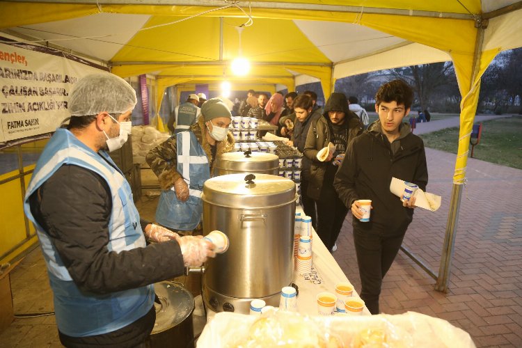 Gaziantep'ten üniversitelilere sınav dönemi yemek desteği 1