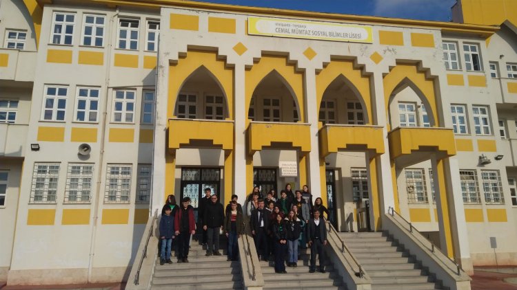 Pazaryerili öğrencilerden Eskişehir'e eğitim yolculuğu 1