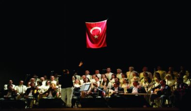 Antakya Medeniyetler Korosu’ndan dayanışma konseri