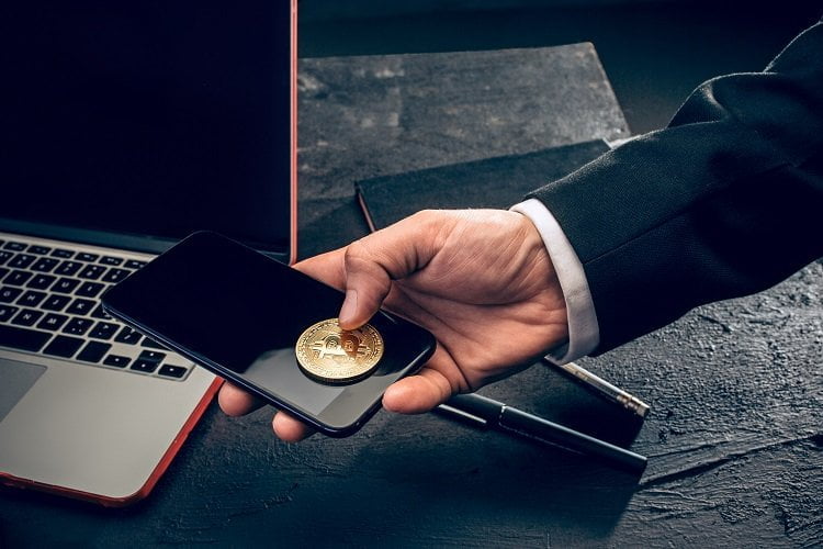 Bankacılığa azalan güven dijital yatırımla artıyor 2 Bankacılığa azalan güven dijital yatırımla artıyor