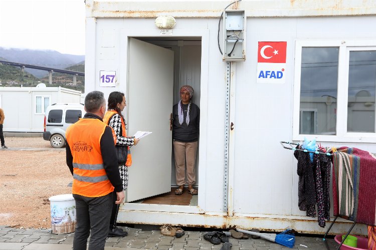 Gaziantep'te depremzedelerin medikal ihtiyaçları onarılıyor 1