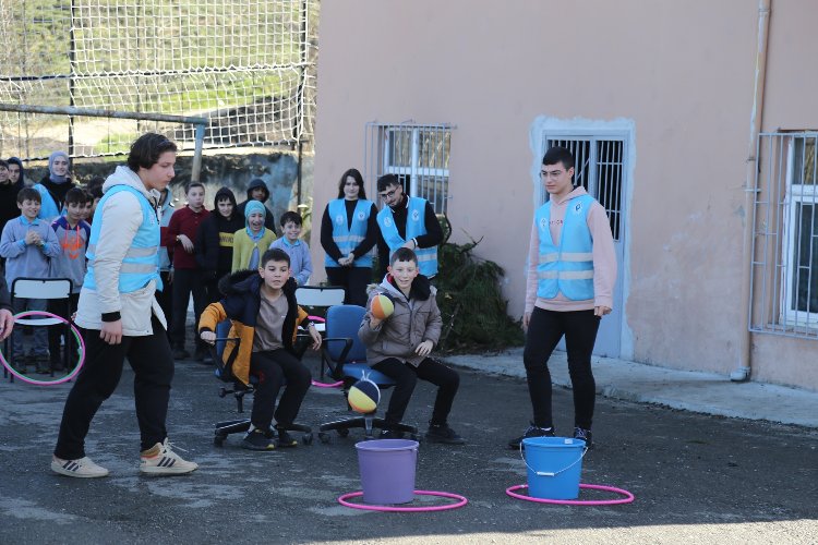 RİBEGEM'den 'Kocaman Gülüşler' 1