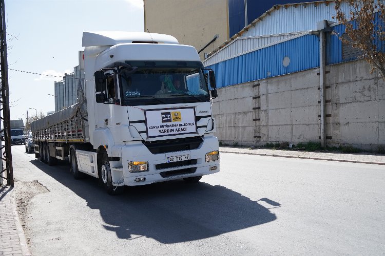 Konya, Kahramanmaraş'a 300 ton un gönderiyor 1