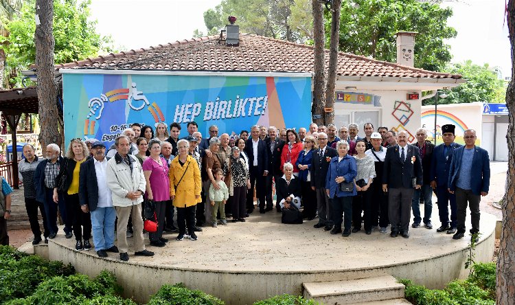Antalya Muratpaşa'da Başkan Uysal, gazi ve şehit aileleriyle buluştu 1