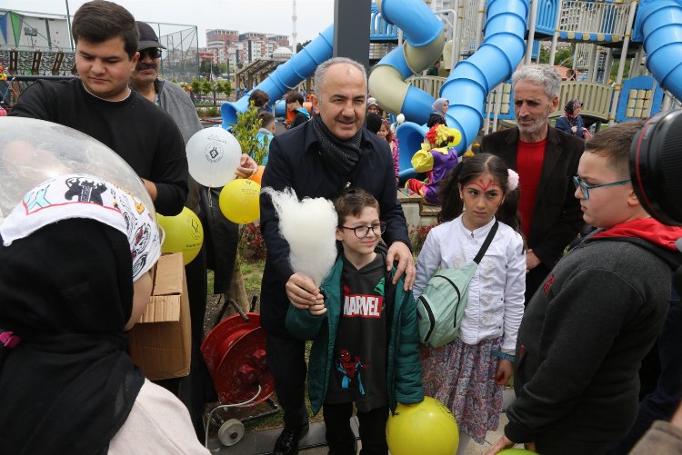 Rize'de 'Deniz Feneri' sonunda yandı 1 Rize'de 'Deniz Feneri' sonunda yandı 1