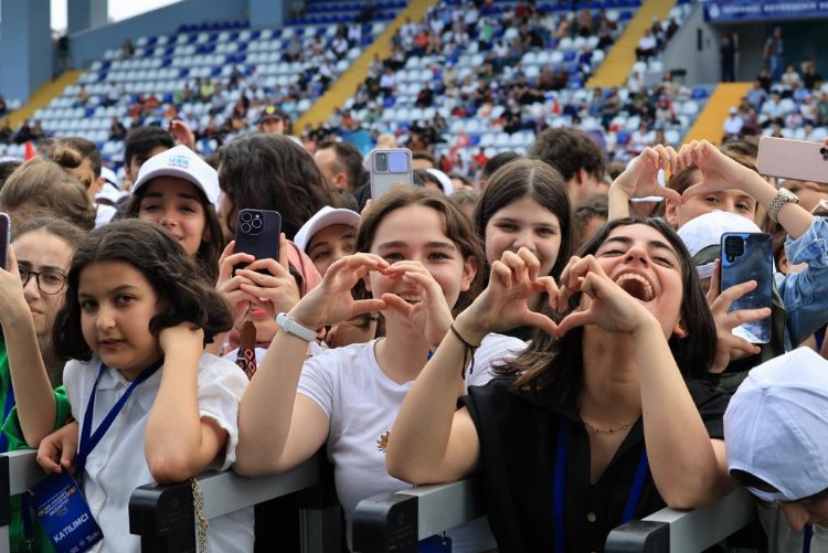 İstanbul Büyükşehir atölyelerinde mezuniyet coşkusu 1 İstanbul Büyükşehir atölyelerinde mezuniyet coşkusu 1