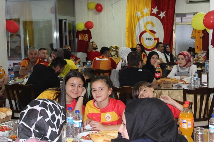 Akyurtlu Galatasaraylılar şampiyonluk yemeğinde buluştu 5