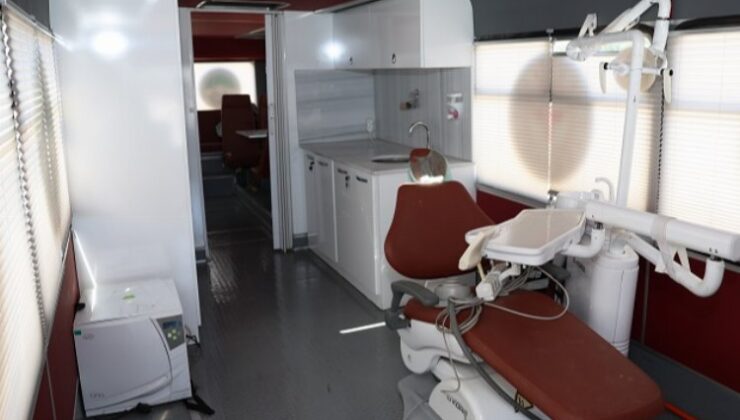Kayseri Büyükşehir’in mobil diş kliniği eve döndü