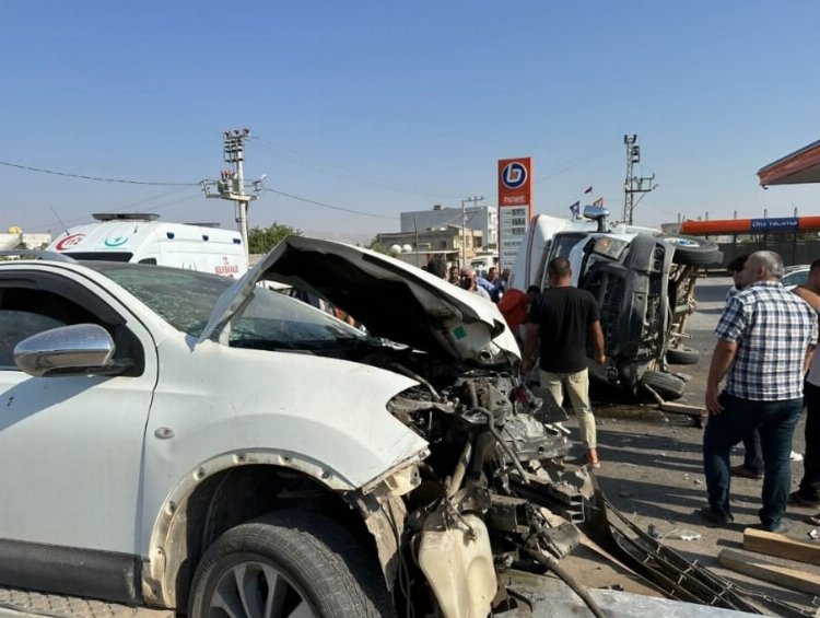 Mardin'de bitirilmeyen çevre yolunda feci kaza! 2