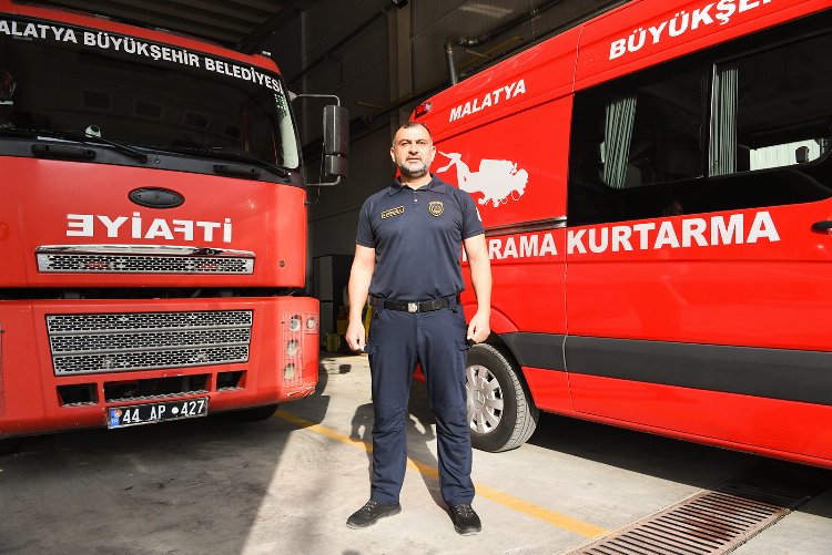Malatya İtfaiyesi su altında da kurtaracak! 1 Malatya İtfaiyesi su altında da kurtaracak! 1