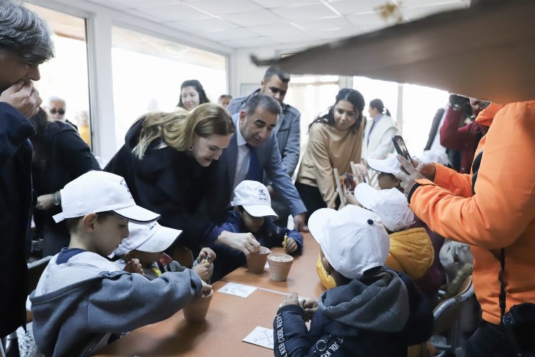 Dokuz Eylül 'sosyal sorumlulukta' üçüncü 1 Dokuz Eylül 'sosyal sorumlulukta' üçüncü 1