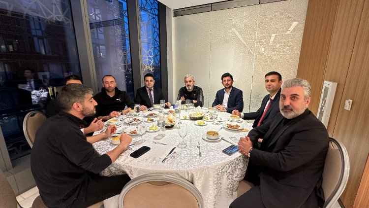New York Türkevi'nde unutulmaz iftar yemeği 1 New York Türkevi'nde unutulmaz iftar yemeği 1