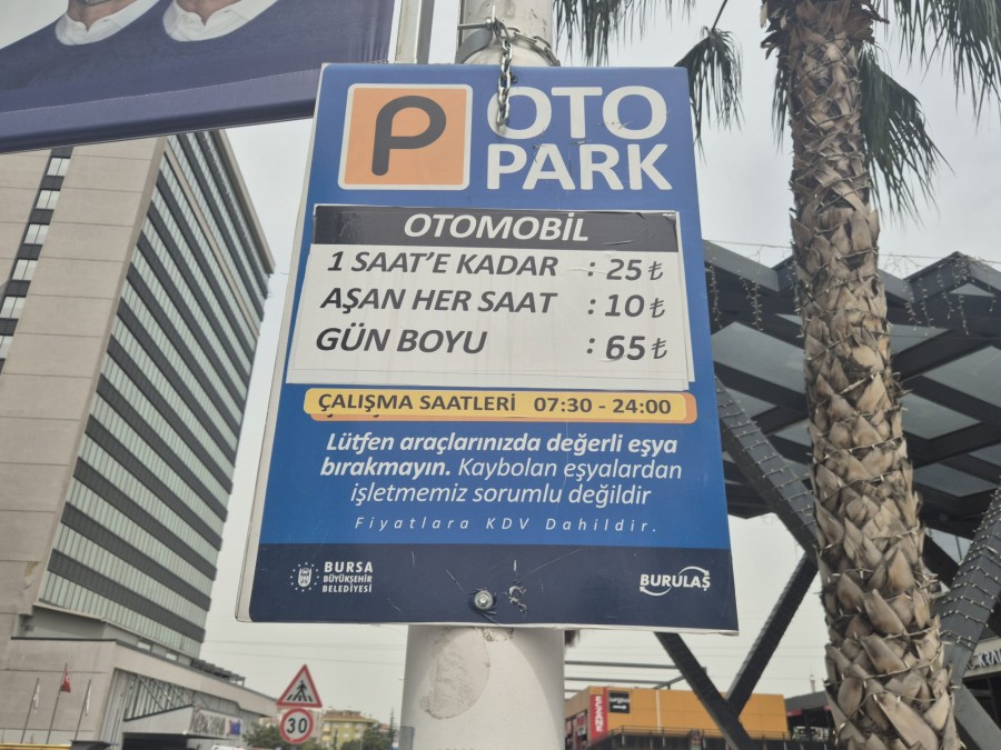 Bursa’da kamuya ait caddelerden alınan otopark ücreti kaldırılacak mı? 3