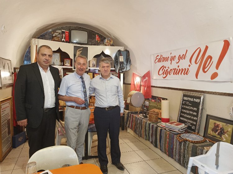 Edirne'nin turizm elçisi Bahri Dinar toprağa verildi 4