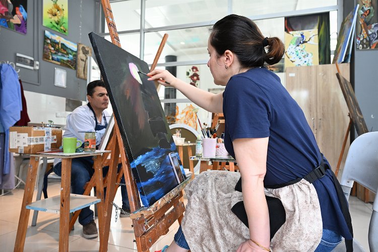 Malatya Büyükşehir'den sanat kurslarına yoğun ilgi 1 Malatya Büyükşehir'den sanat kurslarına yoğun ilgi 1